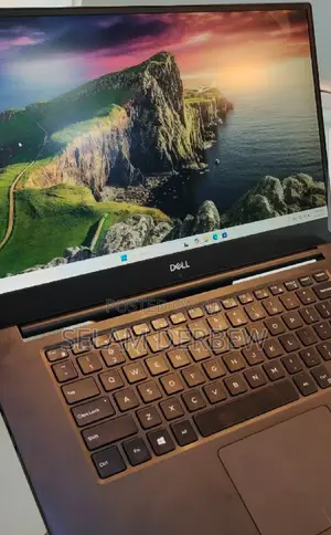 New Laptop Dell Precision 5530 16GB Intel Core I7 SSD 512GB