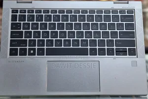 New Laptop HP EliteBook 830 G8 32GB Intel Core I7 SSD 512GB