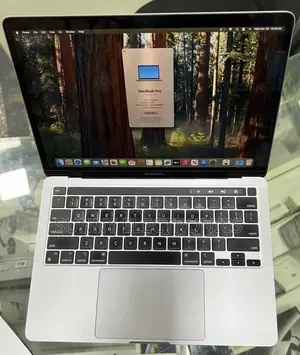 Photo - New Laptop Apple MacBook Pro M1 8GB Apple M1 Pro SSD 256GB