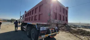 Sinotruk Howo 2016 Red