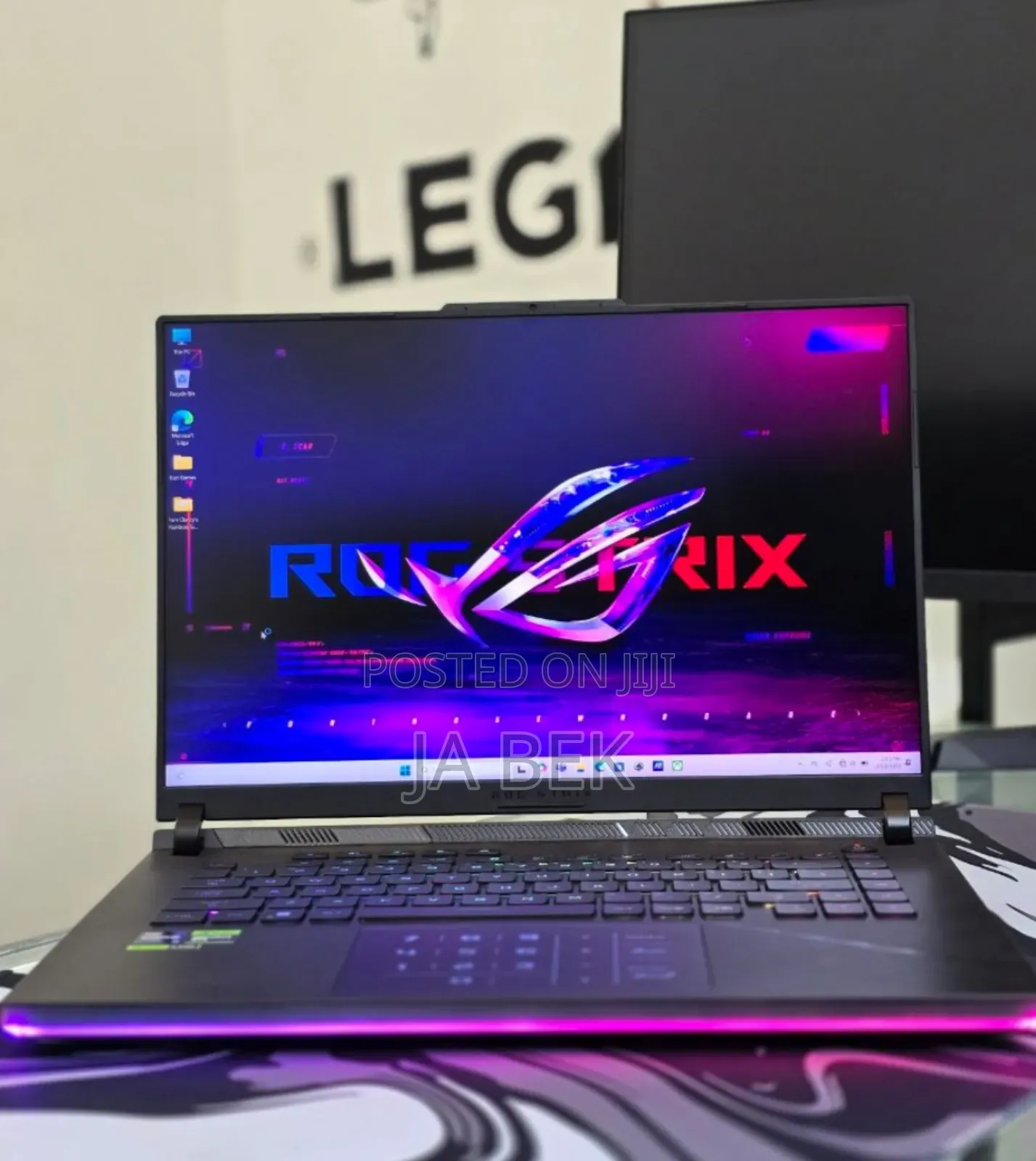 New Laptop Asus ROG Strix SCAR 15 32GB Intel Core I9 SSD 1T