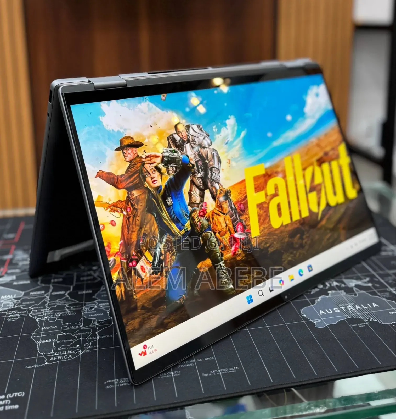 New Laptop HP Envy X360 16GB AMD Ryzen 7 SSD 512GB