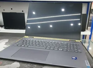 Photo - New Laptop Lenovo Yoga 7i 16GB Intel Core I7 SSD 1T