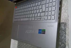 New Laptop Asus VivoBook 15 X505BA 16GB Intel Core I5 SSD 512GB