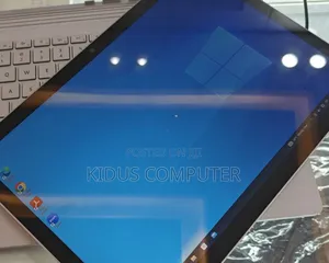 Photo - New Laptop Microsoft Surface 16GB Intel Core I7 SSD 256GB