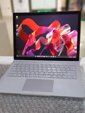 Photo - New Laptop Microsoft Surface Book 3 16GB Intel Core I7 SSD 256GB