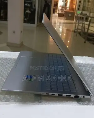 New Laptop Asus VivoBook 15 X505BA 16GB Intel Core I5 SSD 512GB