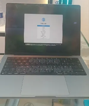 Photo - New Laptop Apple MacBook Air 2024 M3 13-Inch 24GB Intel SSD 512GB