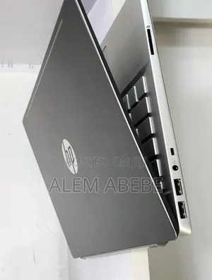 New Laptop HP EliteBook 840 G7 8GB Intel Core I5 SSD 512GB