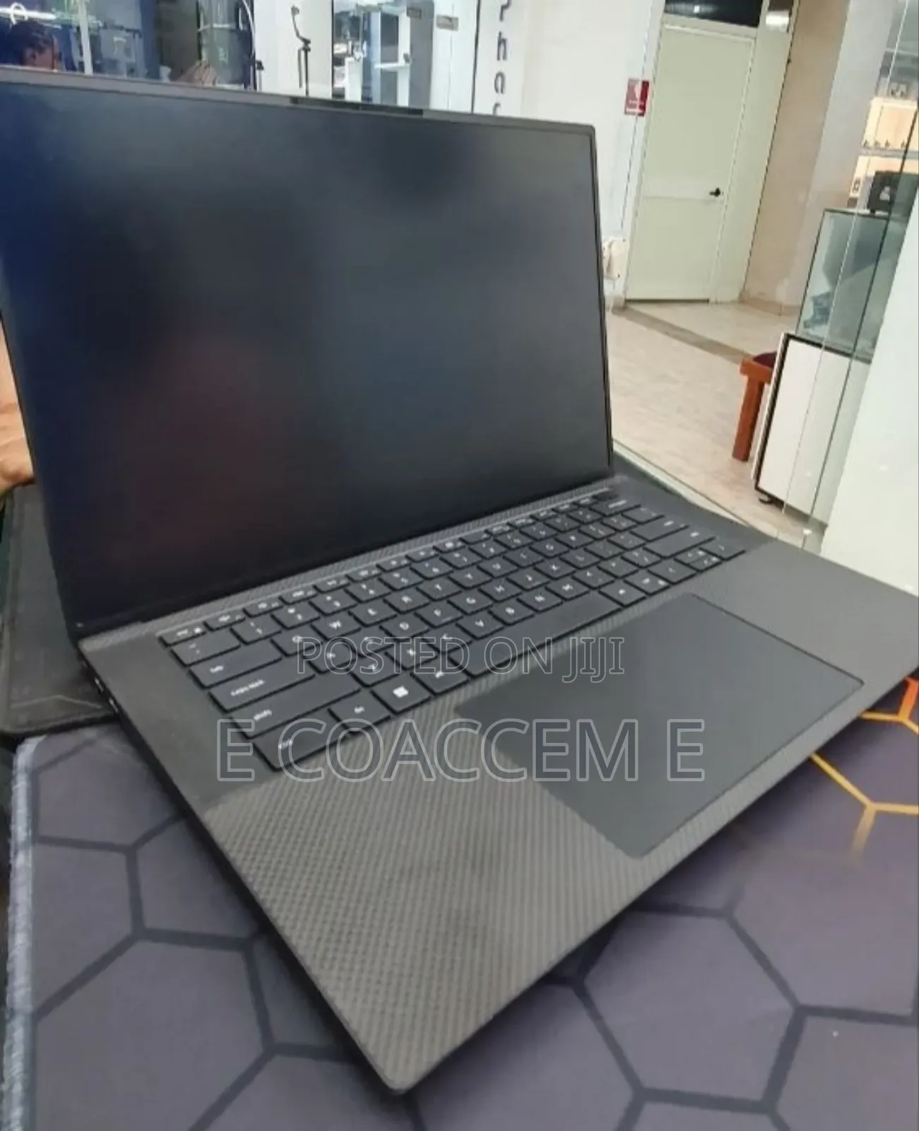 New Laptop Dell 16GB Intel Core I7 SSD 512GB