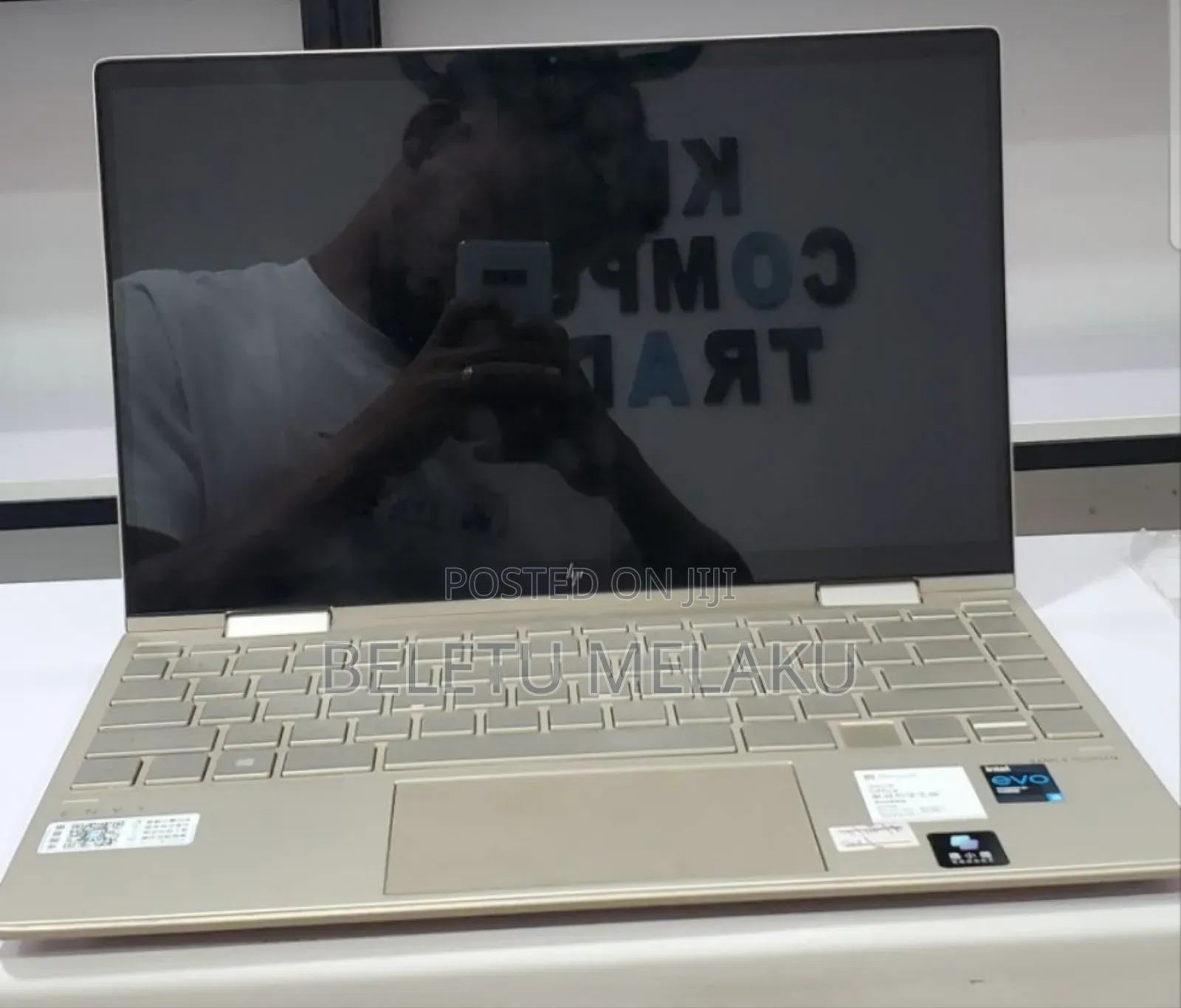 New Laptop HP Envy X360 8GB Intel Core I5 SSD 512GB