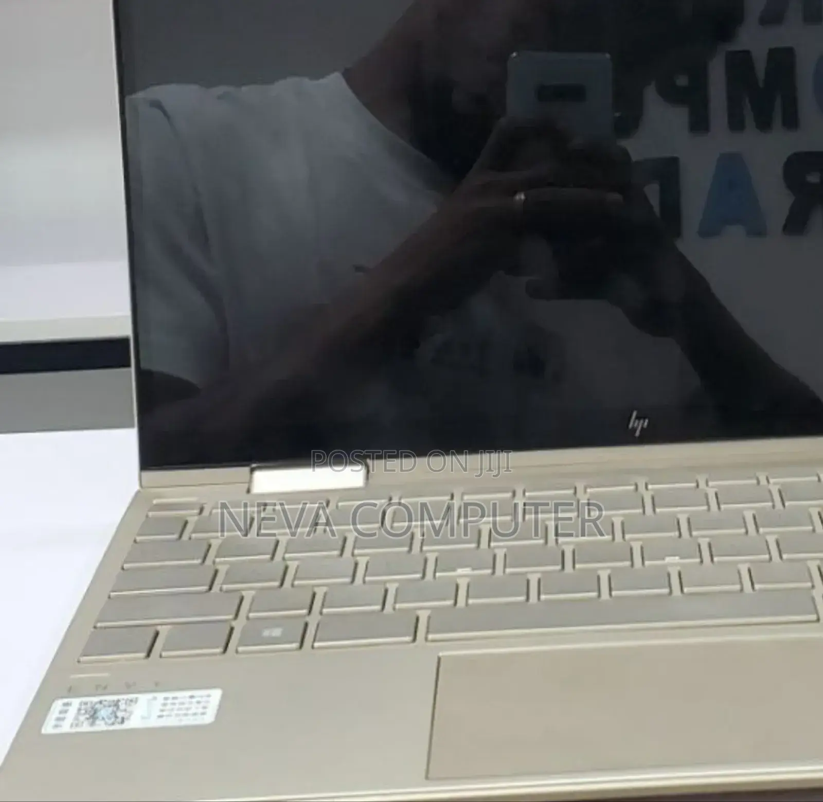 New Laptop HP Envy X360 8GB Intel Core I5 SSD 512GB