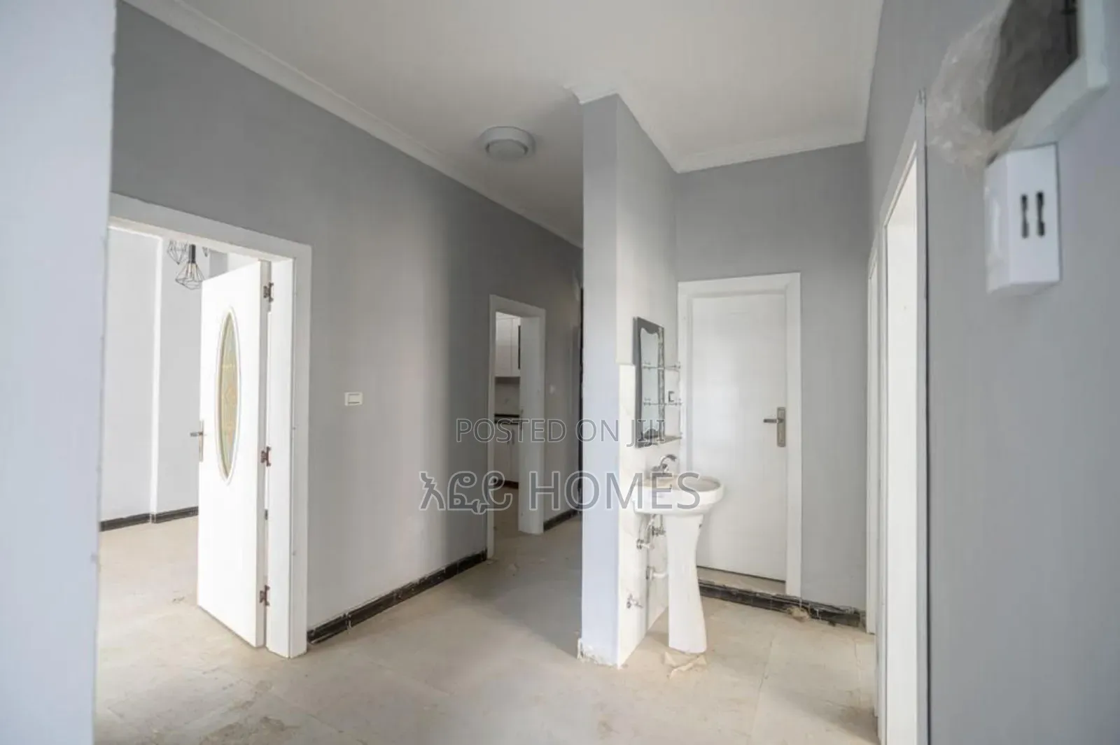 4bdrm Apartment in Charisma Realestate, Arada for sale