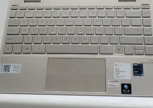 New Laptop HP Envy X360 8GB Intel Core I5 SSD 512GB