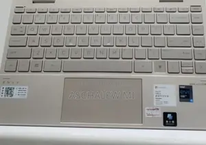 New Laptop HP Envy X360 8GB Intel Core I5 SSD 512GB