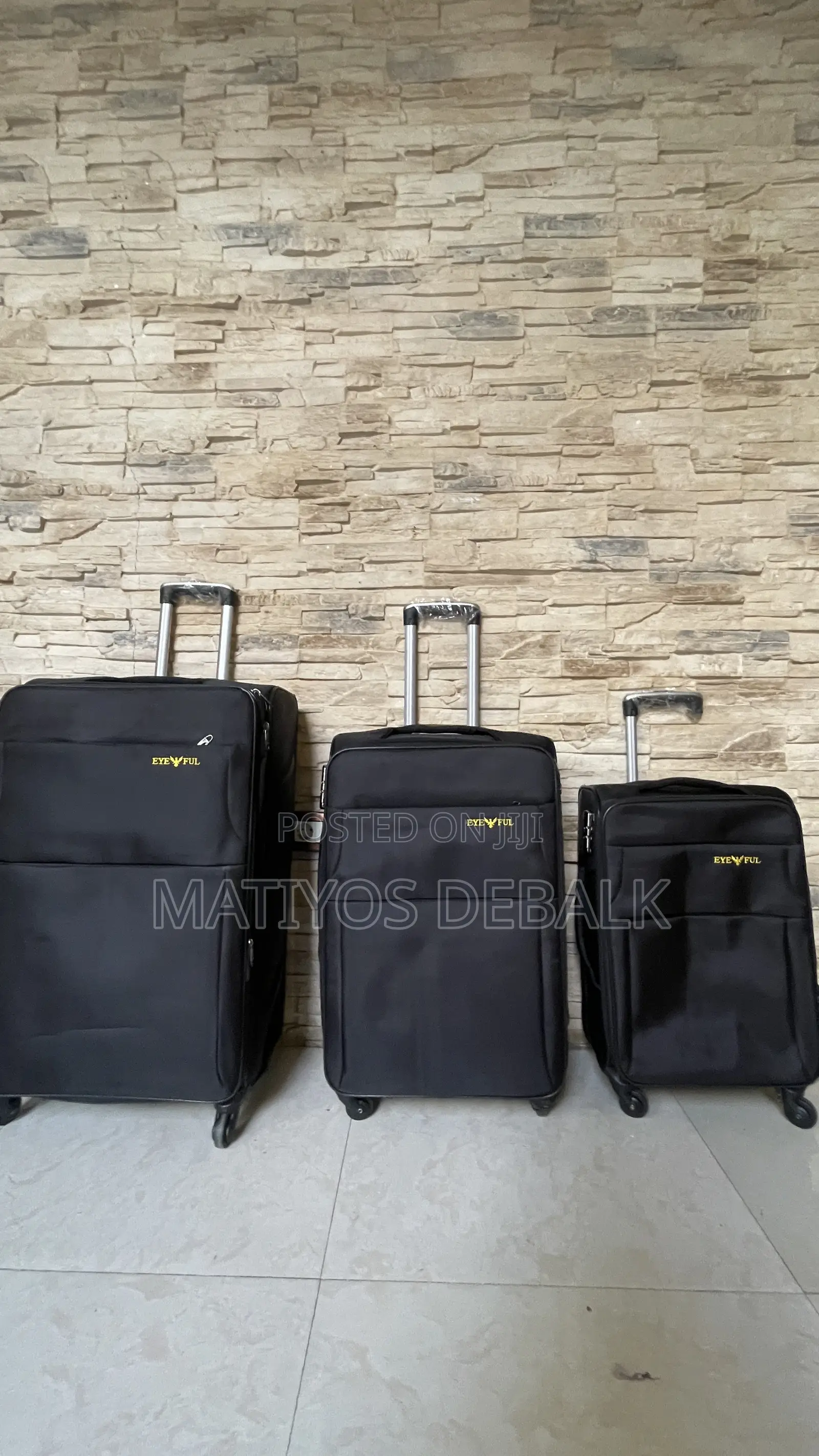 Traveling Bag 3 Pieces