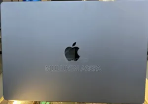 Photo - New Laptop Apple MacBook Pro M1 16GB Apple M1 Pro SSD 1T