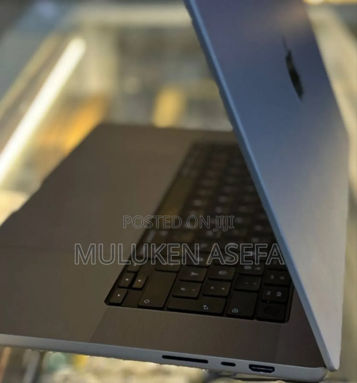 New Laptop Apple MacBook Pro M1 16GB Apple M1 Pro SSD 1T