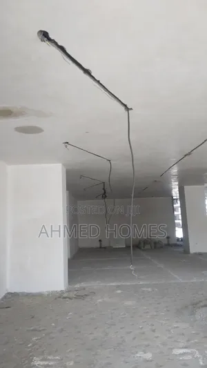 Photo - Shop And Apartment