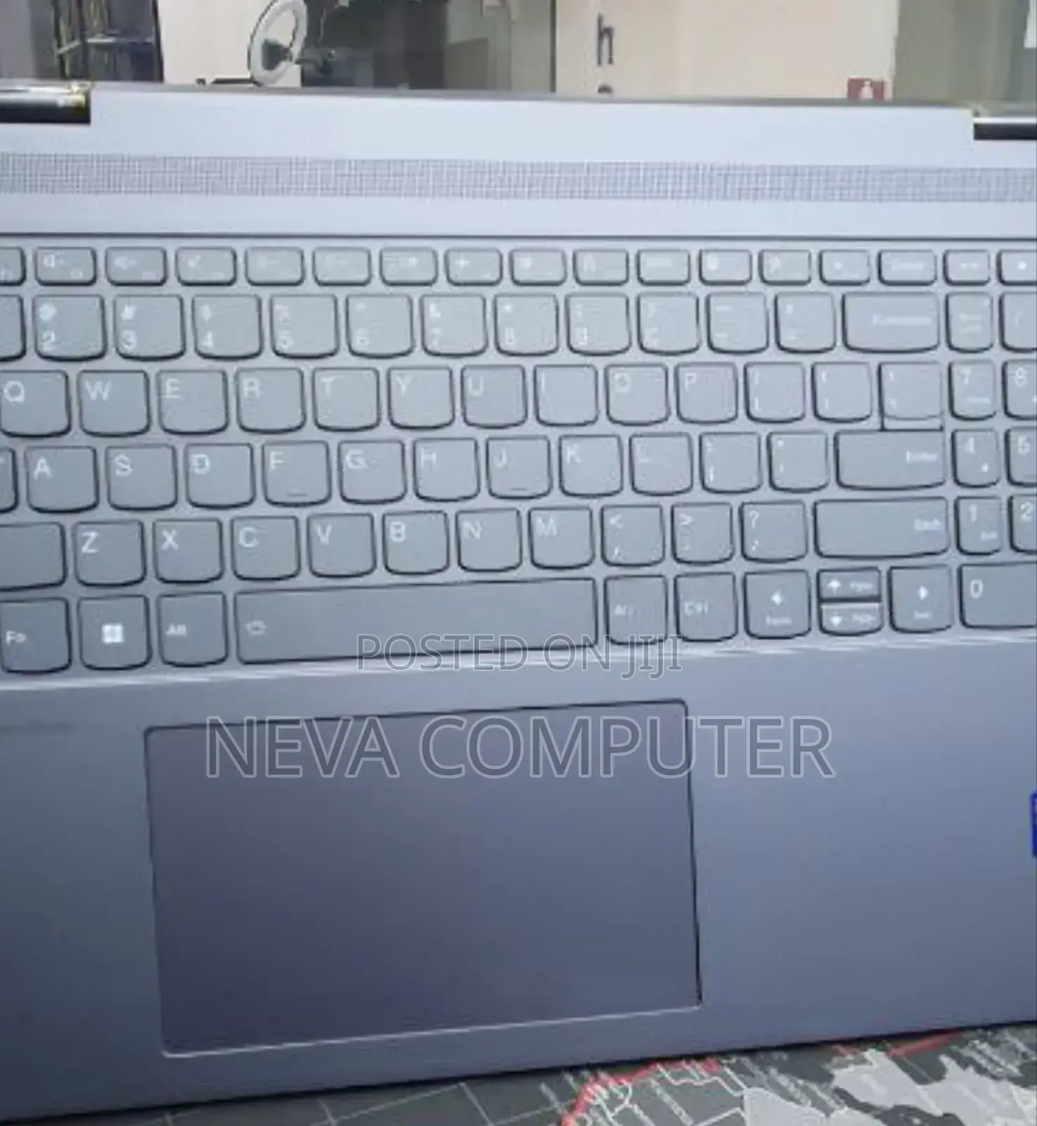 New Laptop Lenovo Yoga 7i 16GB Intel Core Ultra 7 SSD 1T