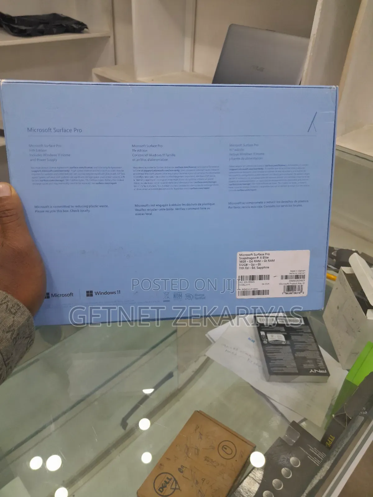 New Microsoft Surface Pro 11th Edition, a Copilot+ PC 16GB SSD 512GB