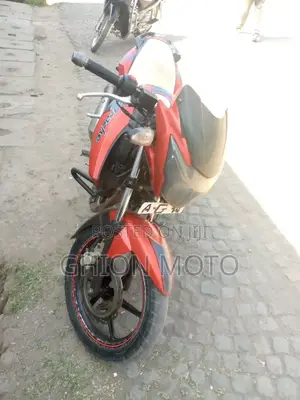 TVS Apache 160 4V 2017 Red
