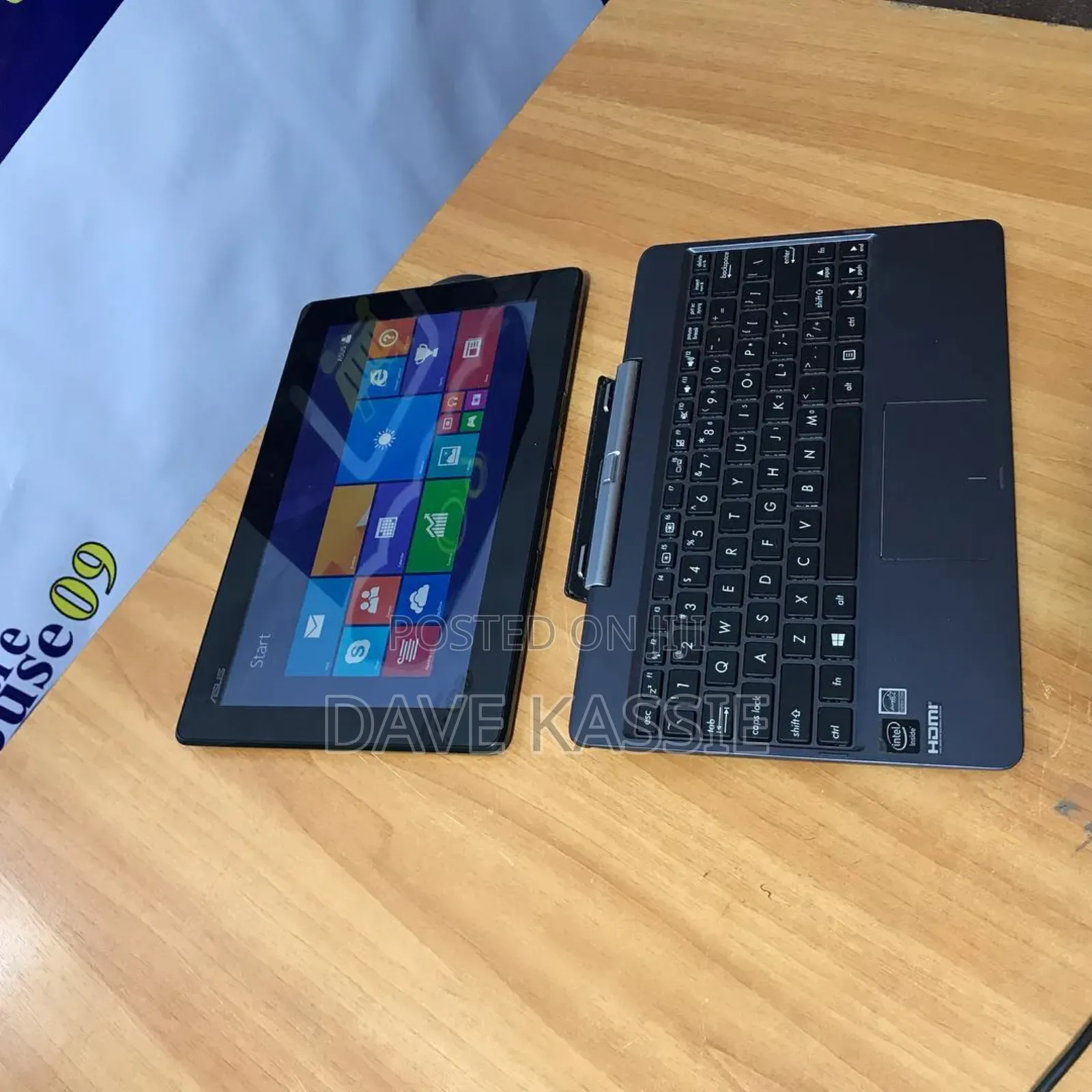 New Laptop Asus Transformer Book T100TAF 2GB Intel Core 2 Quad SSD 60GB