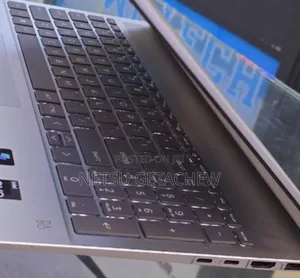 New Laptop HP Pavilion 14 16GB Intel Core I7 SSD 1T