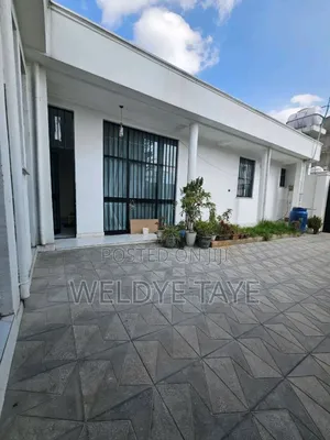 Furnished 3bdrm House in ወንዴ ፈጣን ደላላ, Yeka for sale