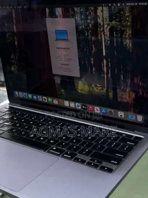 Photo - New Laptop Apple MacBook Pro 2020 M1 8GB Apple M1 SSD 256GB