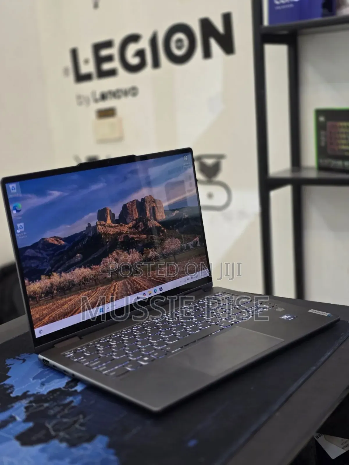 New Laptop Lenovo Yoga 7i 16GB Intel Core Ultra 7 SSD 512GB