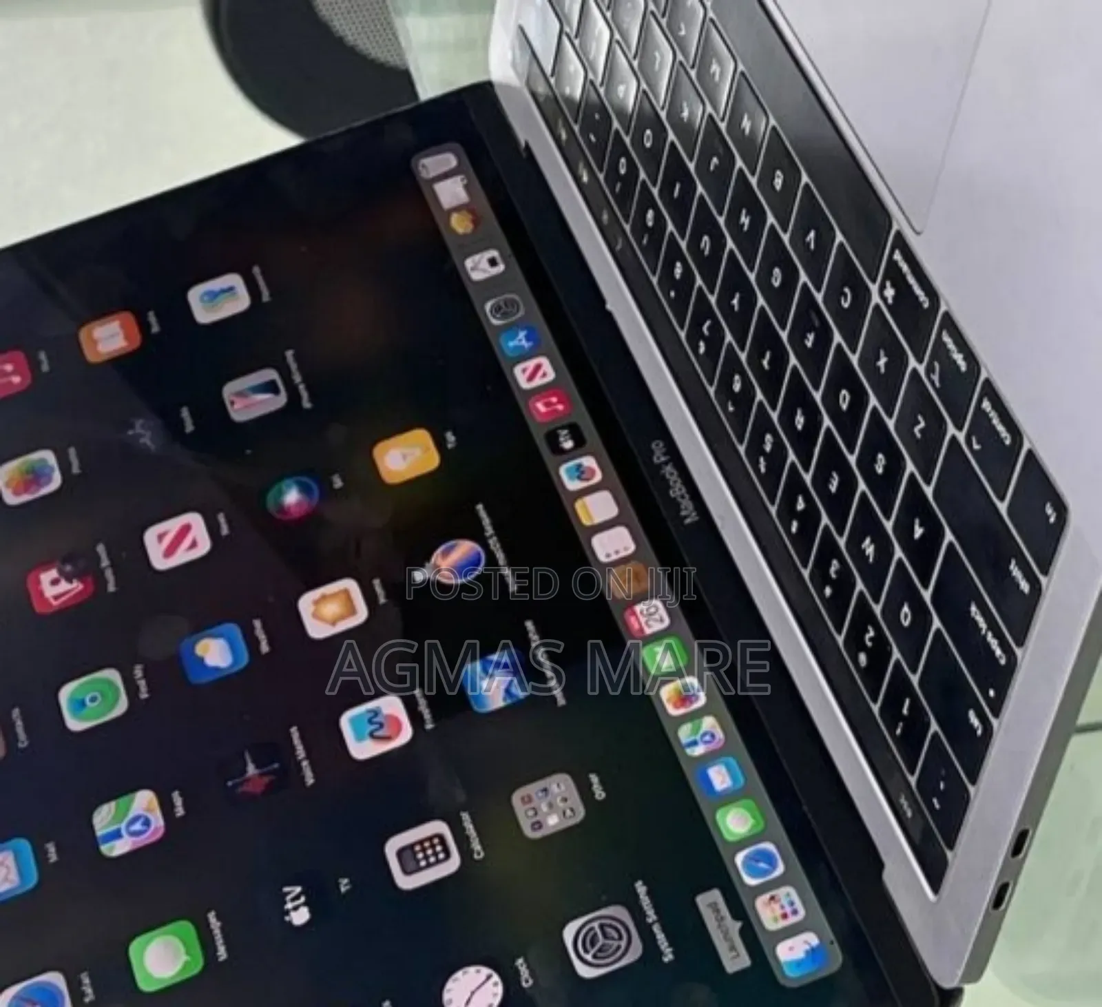 New Laptop Apple MacBook Pro 2019 8GB Intel Core I5 SSD 128GB