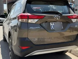 Toyota Rush 2022 Gray
