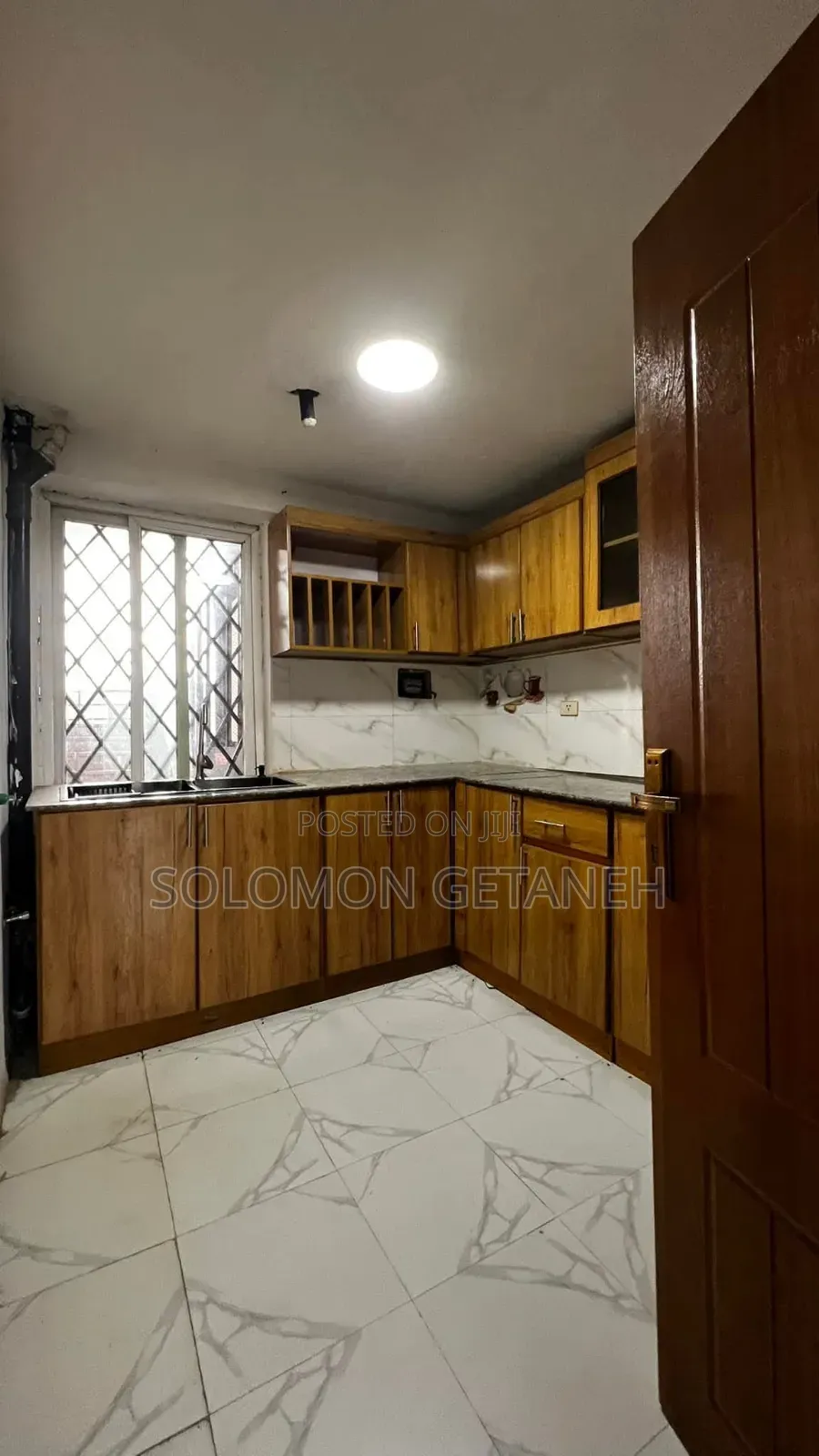 Furnished 3bdrm Condo in ፕሮጀክት 18, Akaky Kaliti for rent