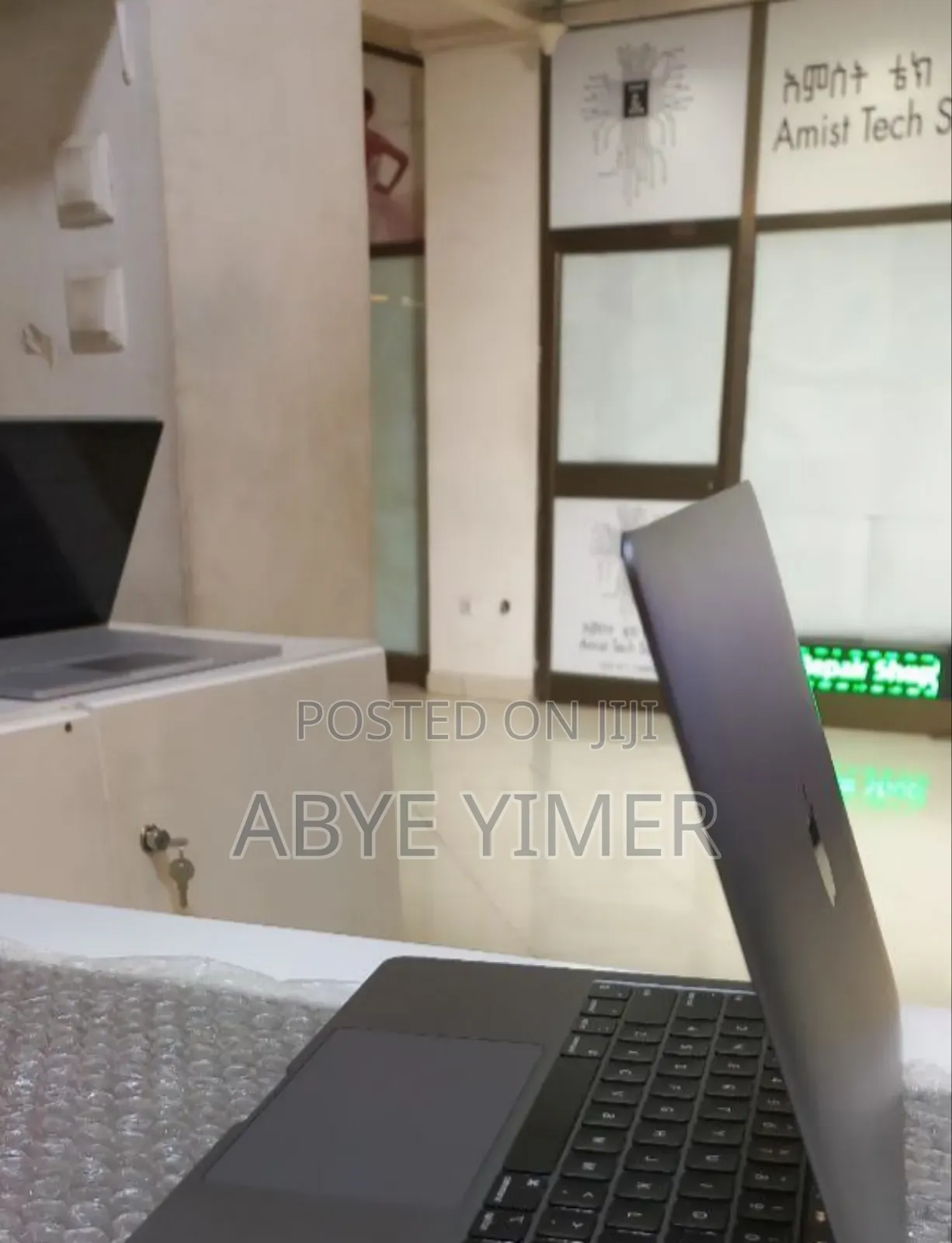 New Laptop Apple MacBook Pro M1 16GB Intel Core M SSD 512GB