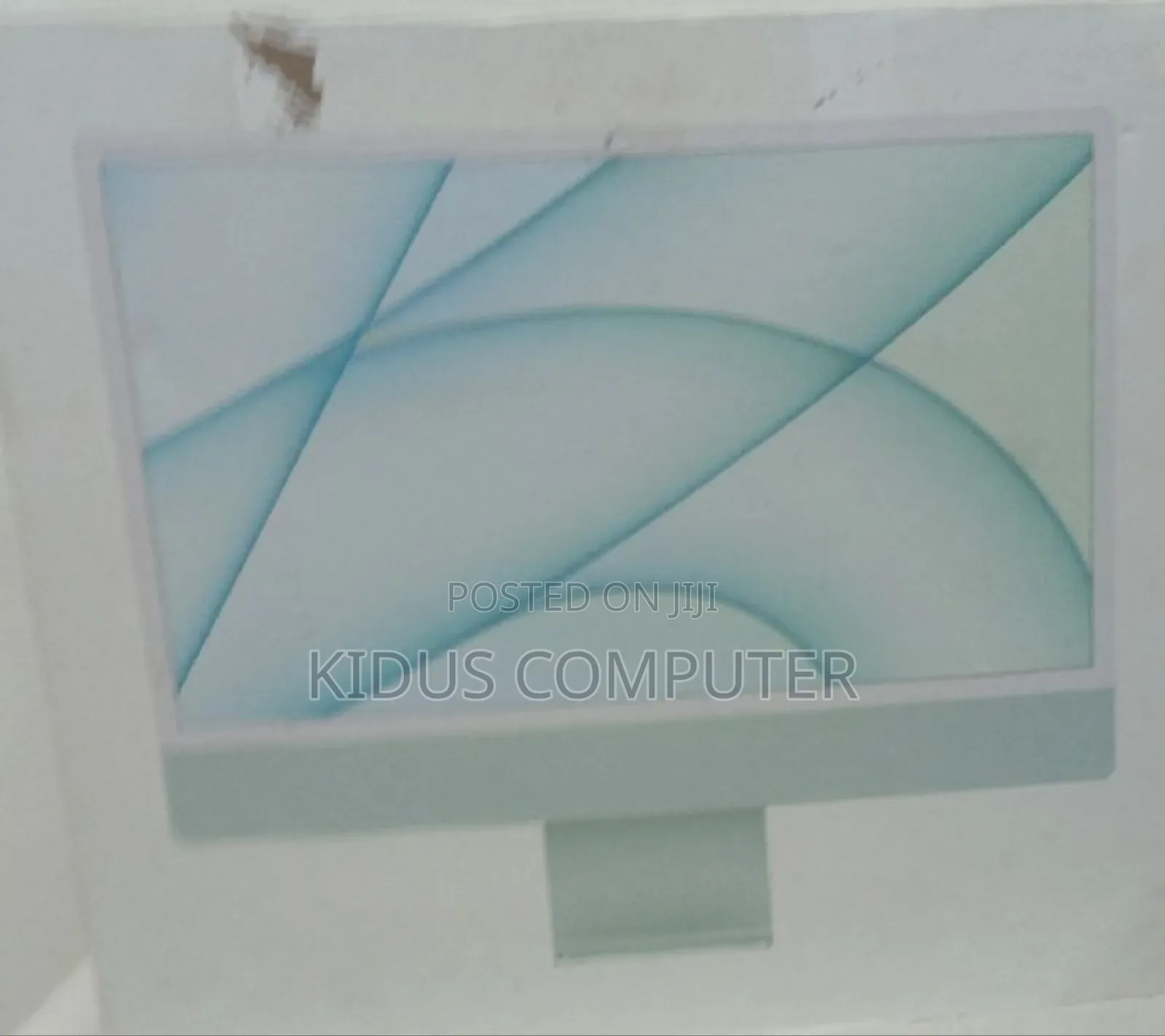 New Desktop Computer Apple iMac M1 8GB Apple M1 SSD 256GB