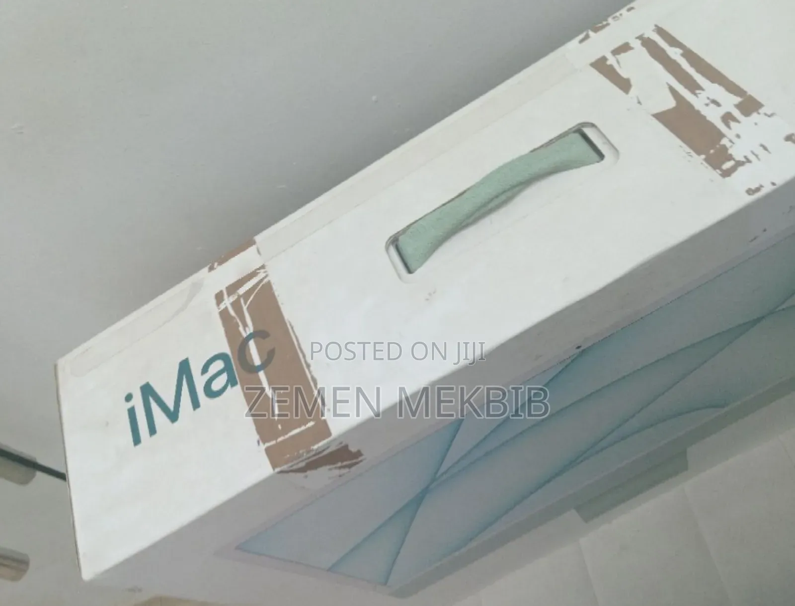 New Laptop Apple MacBook Pro M1 8GB Intel Core I7 SSD 256GB