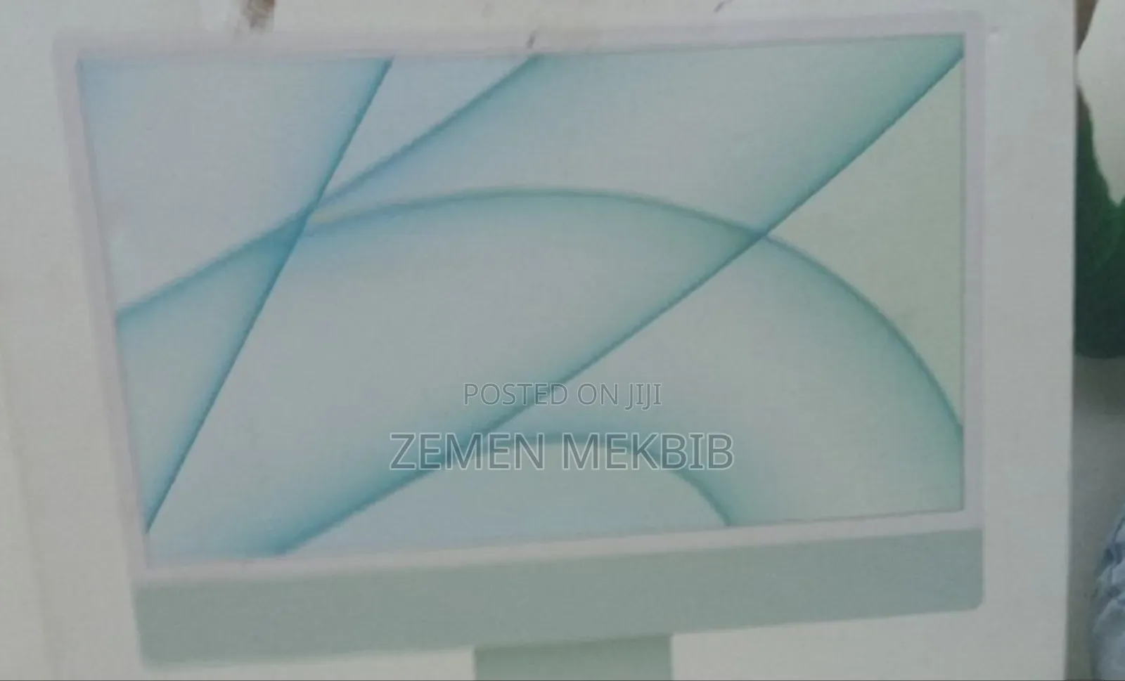 New Laptop Apple MacBook Pro M1 8GB Intel Core I7 SSD 256GB