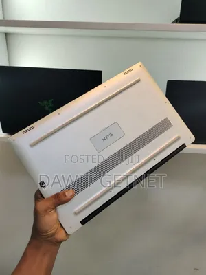 New Laptop Dell XPS 15 16GB Intel Core I7 SSD 512GB