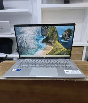 New Laptop HP Pavilion 15 8GB Intel Core I5 SSD 512GB