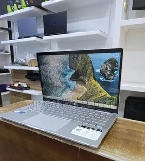 New Laptop HP Pavilion 15 8GB Intel Core I5 SSD 512GB