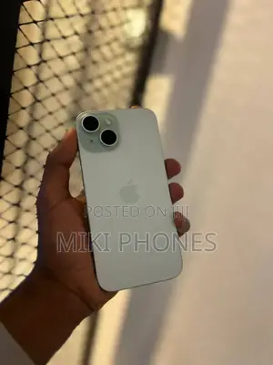 Apple iPhone 15 256 GB