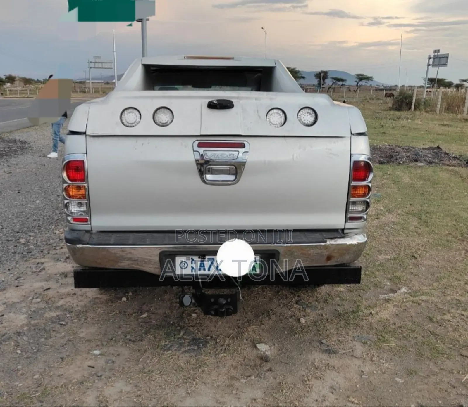 Toyota Hilux 2009 Gold