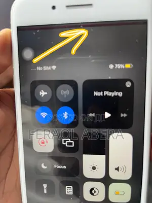 Photo - Apple iPhone 8 Plus 64 GB White