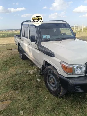 Photo - Toyota Land Cruiser 2019