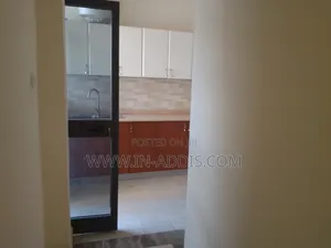 3bdrm Apartment in Yeka for sale