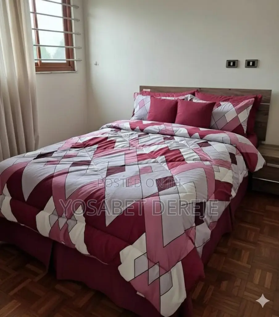 Quality Luxury Chanel Comforts 4 PCS Comforter Set