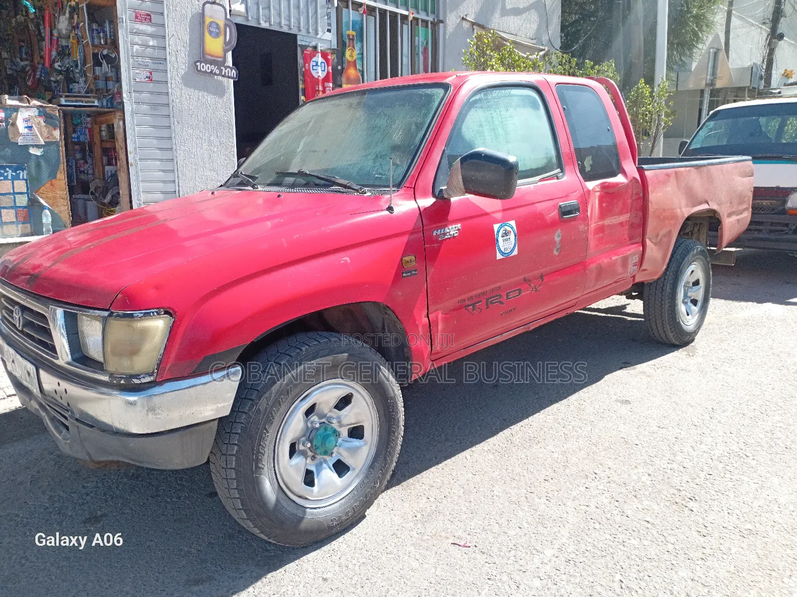 Toyota Hilux 2001 Red