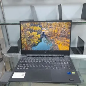 New Laptop HP Victus 15 16GB Intel Core I7 SSD 512GB