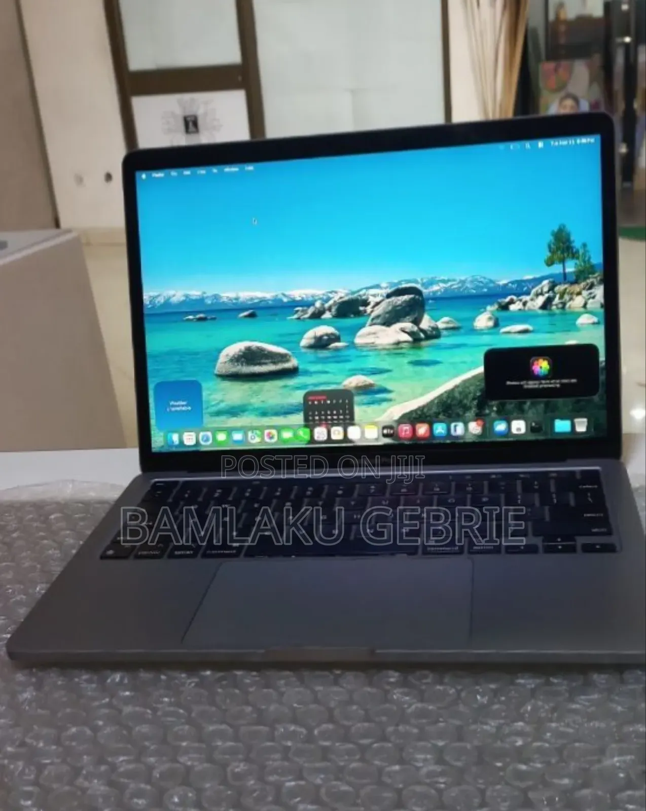 New Laptop Apple MacBook Pro 2020 M1 16GB Apple M1 Pro SSD 256GB